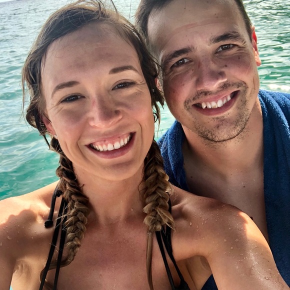 Meet your Posher, Joycelyn - Picture 2 of 8